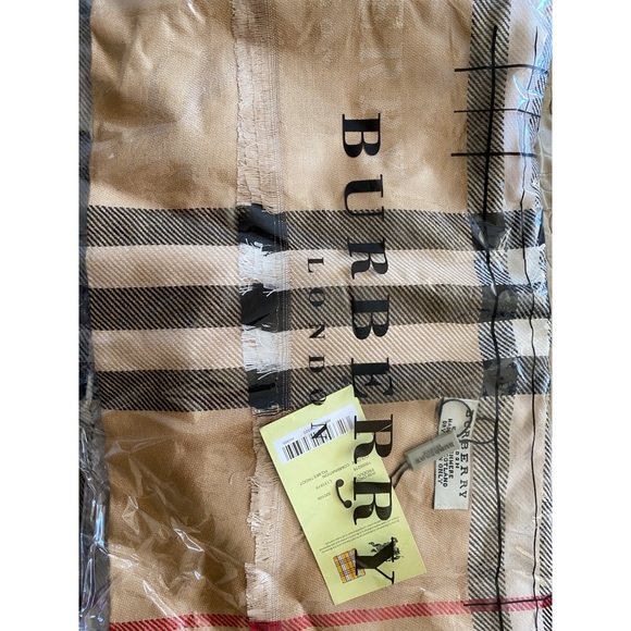 Burberry Accessories - Burberry Scarf